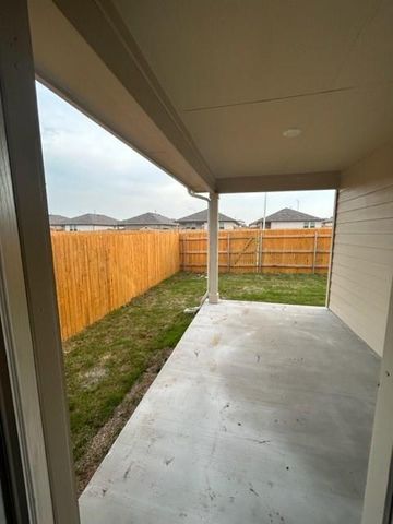224 ROUGH HOLLOW CV, San Marcos, TX 78666