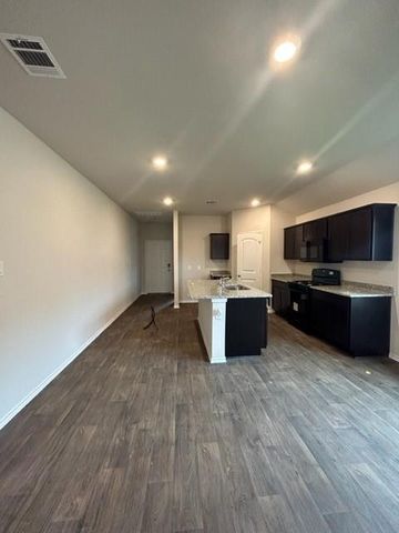 224 ROUGH HOLLOW CV, San Marcos, TX 78666