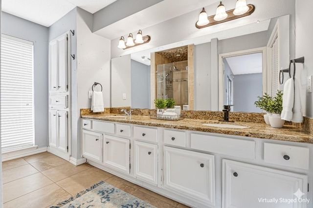 2106 White Feather Trail, Crosby, TX 77532