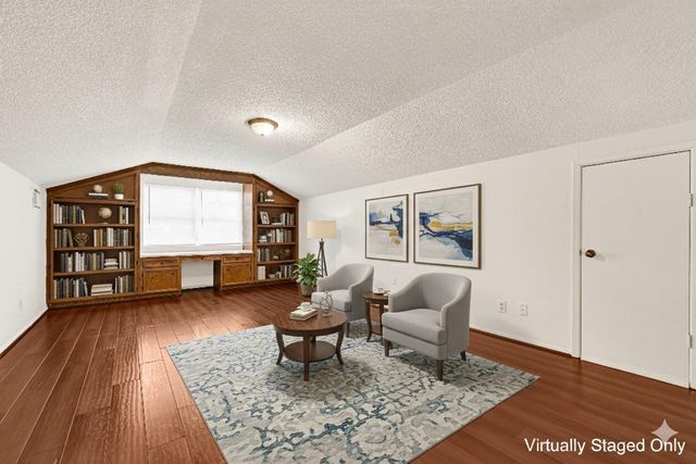 2106 White Feather Trail, Crosby, TX 77532