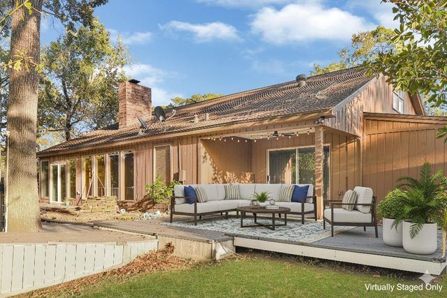 2106 White Feather Trail, Crosby, TX 77532