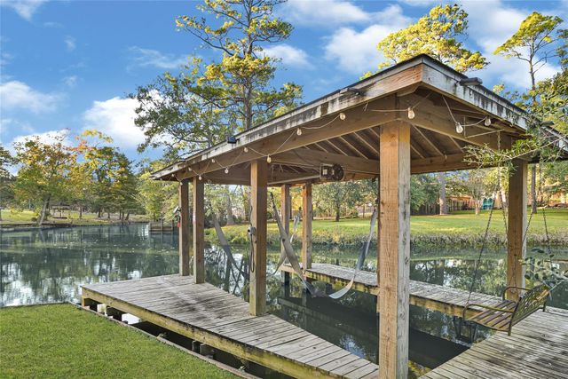 2106 White Feather Trail, Crosby, TX 77532