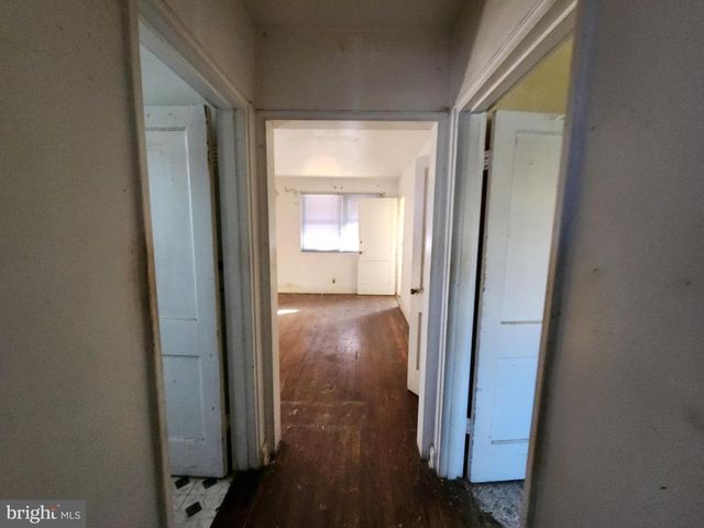 3821 STOKES DR, Baltimore, MD 21229