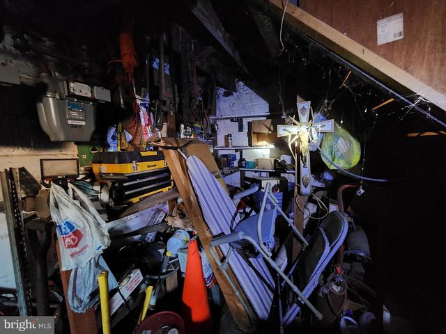 3821 STOKES DR, Baltimore, MD 21229