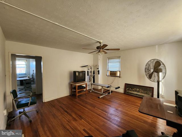 3821 STOKES DR, Baltimore, MD 21229