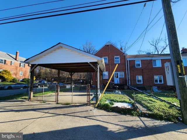 3821 STOKES DR, Baltimore, MD 21229