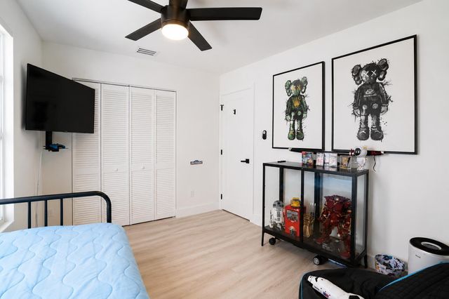 249 SW 159th Avenue, Sunrise, FL 33326