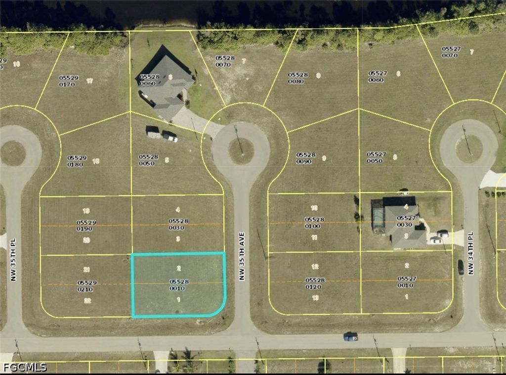 3900 NW 35th AVE, Cape Coral, FL 33993