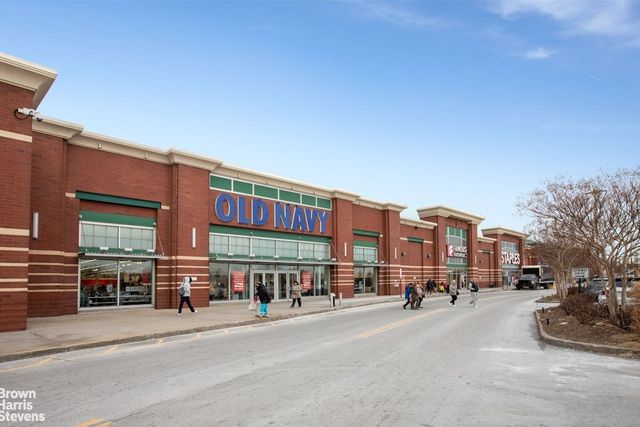 945 SCHENCK Avenue, New York City, NY 11207