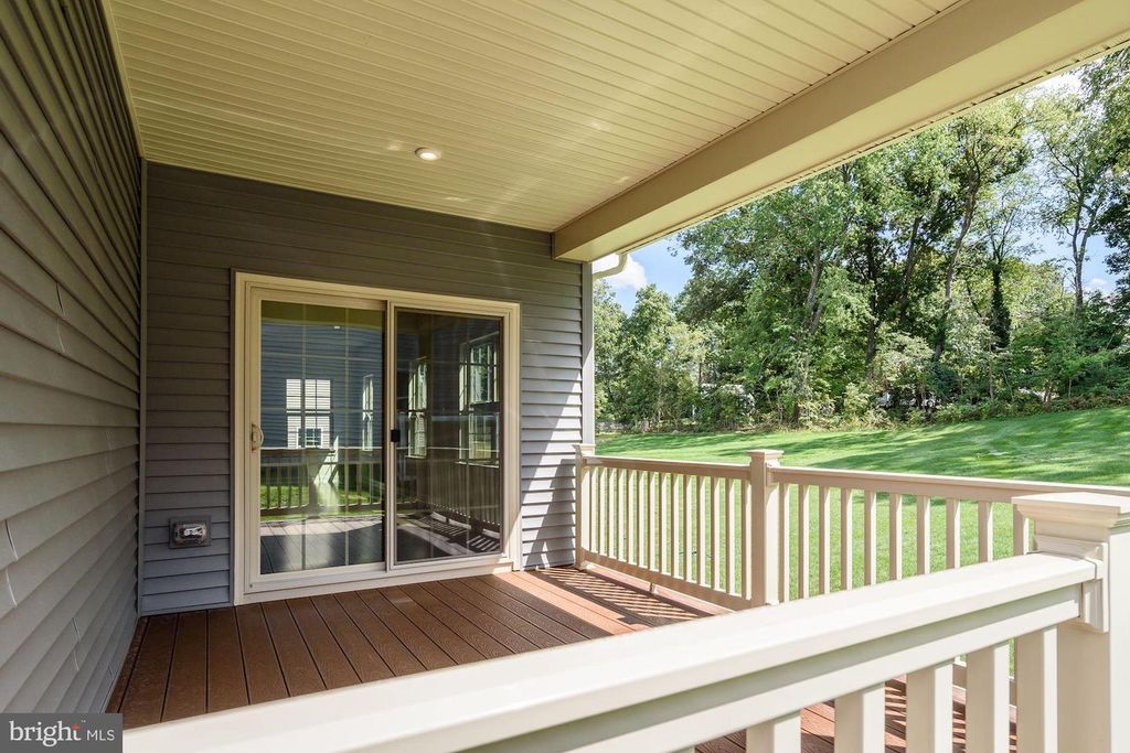 12103 EMPIRE LN, Fort Washington, MD 20744