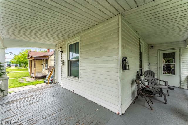 1222 W 14th Street, Lorain, OH 44052