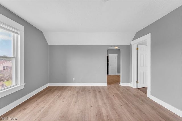 1222 W 14th Street, Lorain, OH 44052
