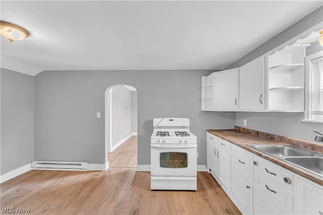 1222 W 14th Street, Lorain, OH 44052