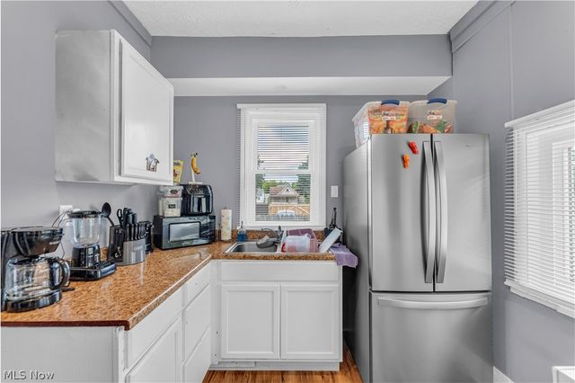 1222 W 14th Street, Lorain, OH 44052