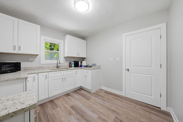 1235 River Drive, Calumet City, IL 60409