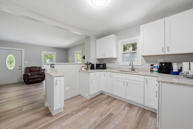 1235 River Drive, Calumet City, IL 60409