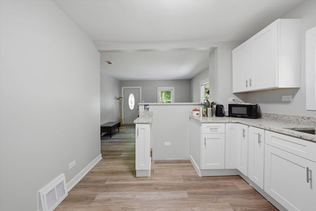 1235 River Drive, Calumet City, IL 60409