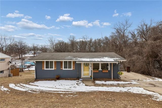 2507 NE 37th Terrace, Kansas City, MO 64116