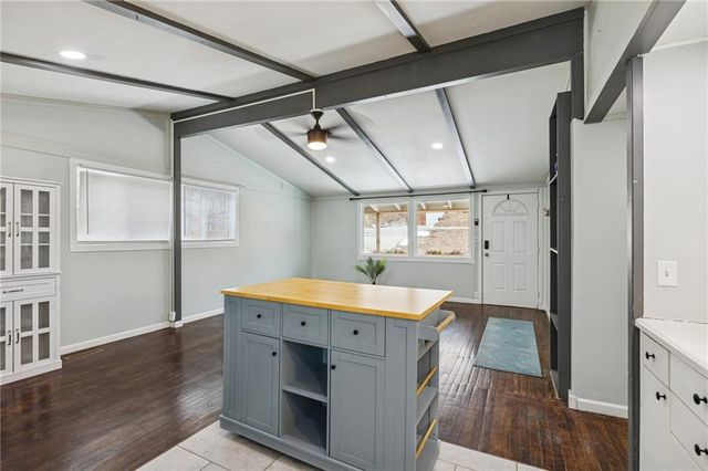 2507 NE 37th Terrace, Kansas City, MO 64116