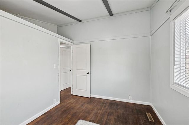 2507 NE 37th Terrace, Kansas City, MO 64116