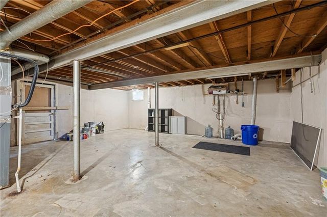 2507 NE 37th Terrace, Kansas City, MO 64116