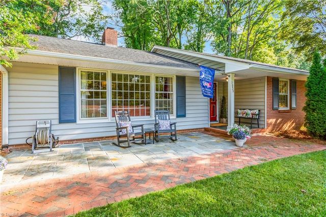 1039 Kenleigh Circle, Winston-salem, NC 27106