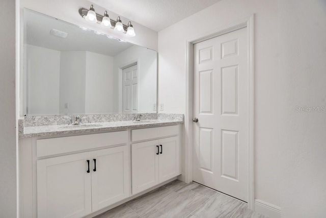 5063 HATCHINEHA COURT, St Cloud, FL 34772