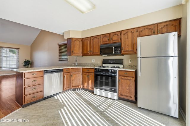 2501 Bedford Corners Lane 12, Wall, NJ 07719
