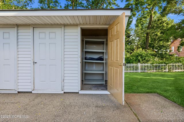 2501 Bedford Corners Lane 12, Wall, NJ 07719