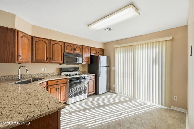 2501 Bedford Corners Lane 12, Wall, NJ 07719