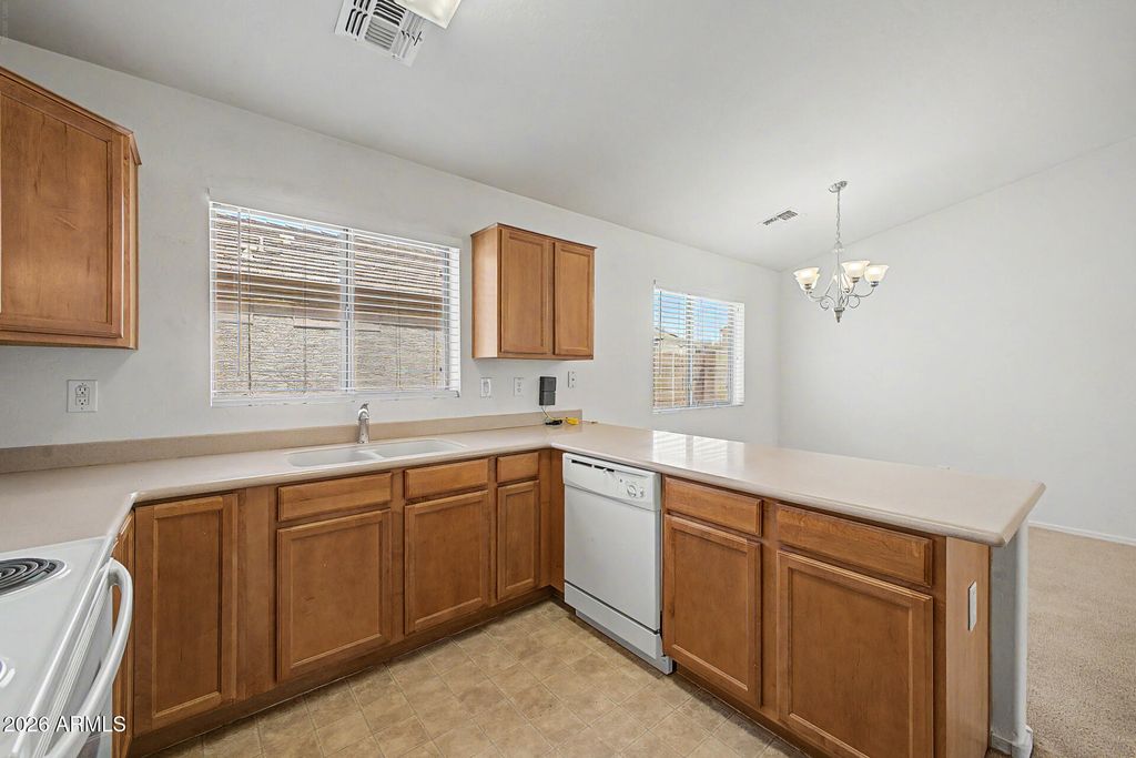 Image 12 of property listing at 43832 W ARIZONA Avenue, Maricopa, AZ 85138