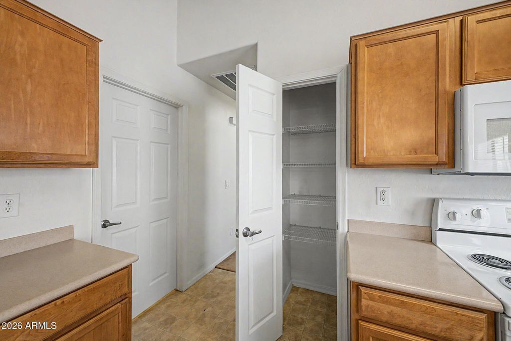 Image 15 of property listing at 43832 W ARIZONA Avenue, Maricopa, AZ 85138