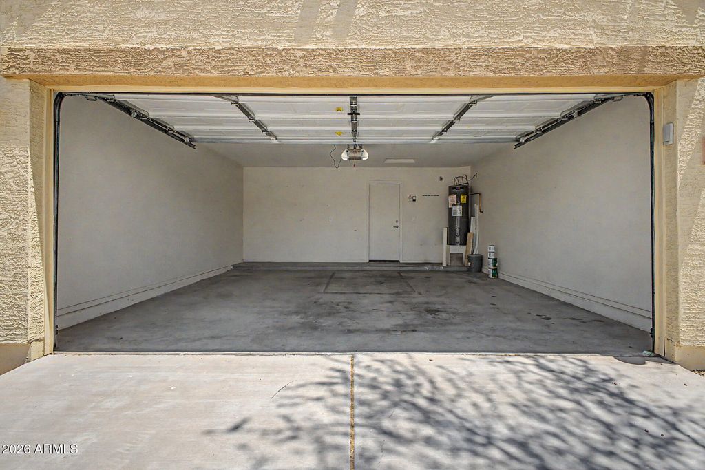 Image 31 of property listing at 43832 W ARIZONA Avenue, Maricopa, AZ 85138