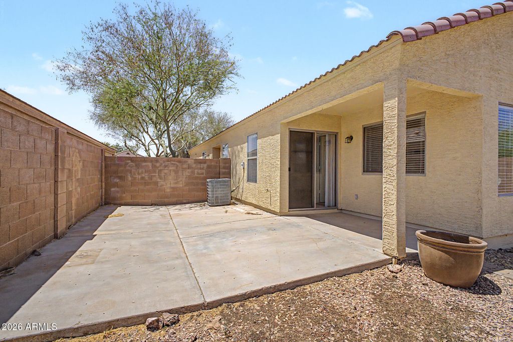 Image 33 of property listing at 43832 W ARIZONA Avenue, Maricopa, AZ 85138