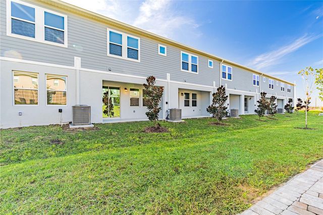 2827 MALOOF DRIVE, Davenport, FL 33837