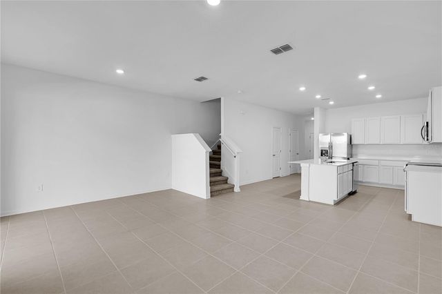 2827 MALOOF DRIVE, Davenport, FL 33837