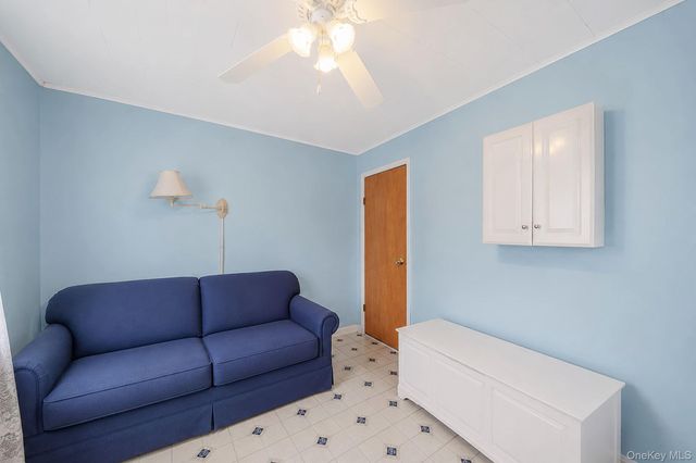 136 Sioux Street, Ronkonkoma, NY 11779