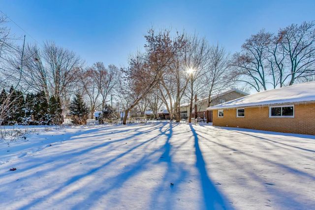 623 N Benton Street, Palatine, IL 60067