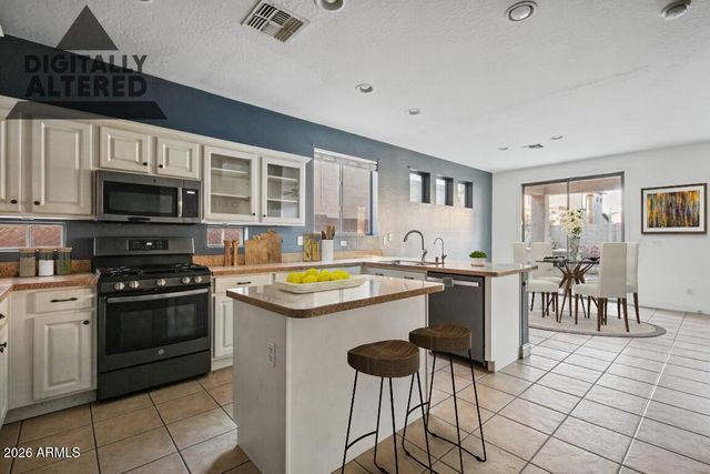 13740 W BANFF Lane, Surprise, AZ 85379
