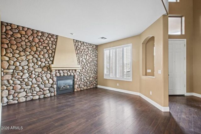13740 W BANFF Lane, Surprise, AZ 85379