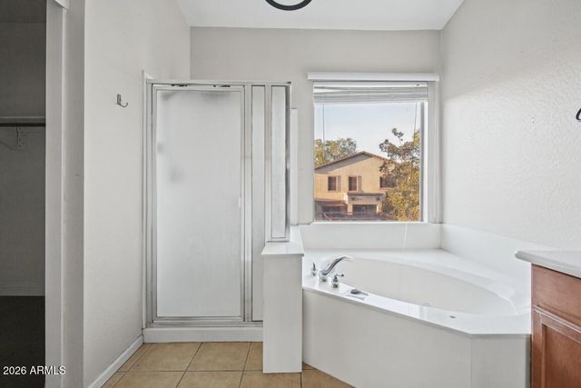 13740 W BANFF Lane, Surprise, AZ 85379