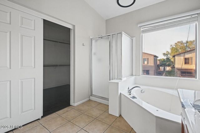 13740 W BANFF Lane, Surprise, AZ 85379
