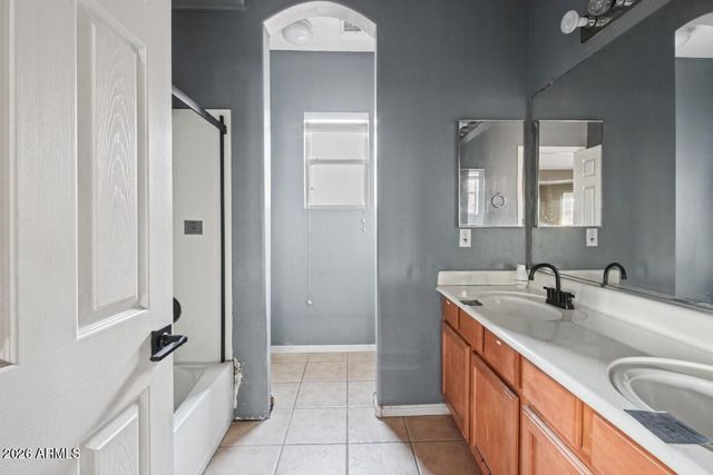 13740 W BANFF Lane, Surprise, AZ 85379