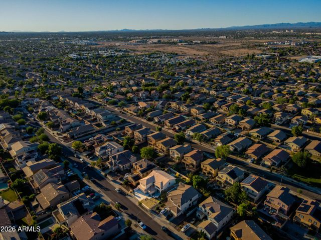 13740 W BANFF Lane, Surprise, AZ 85379