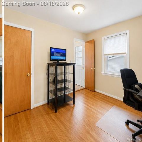 22685 Oconnor Street, St. Clair Shores, MI 48080