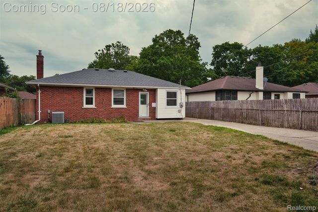 22685 Oconnor Street, St. Clair Shores, MI 48080