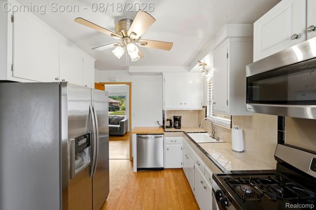 22685 Oconnor Street, St. Clair Shores, MI 48080