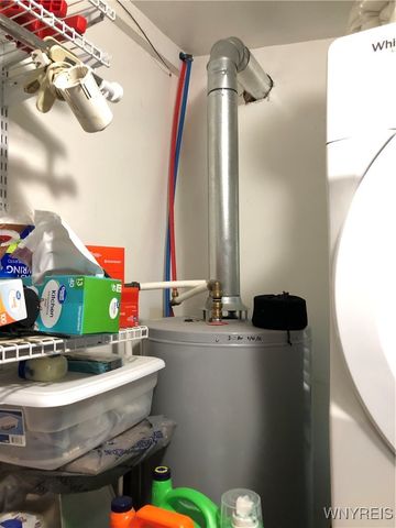 4097 Jarvis Street, Hamburg, NY 14219