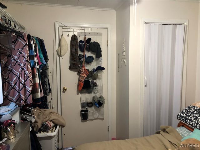 4097 Jarvis Street, Hamburg, NY 14219