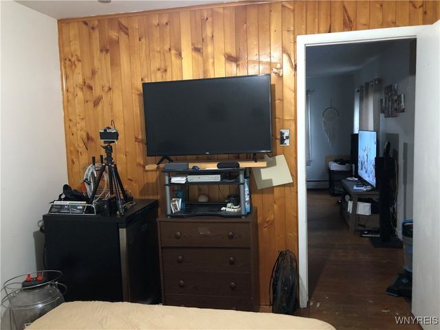 4097 Jarvis Street, Hamburg, NY 14219